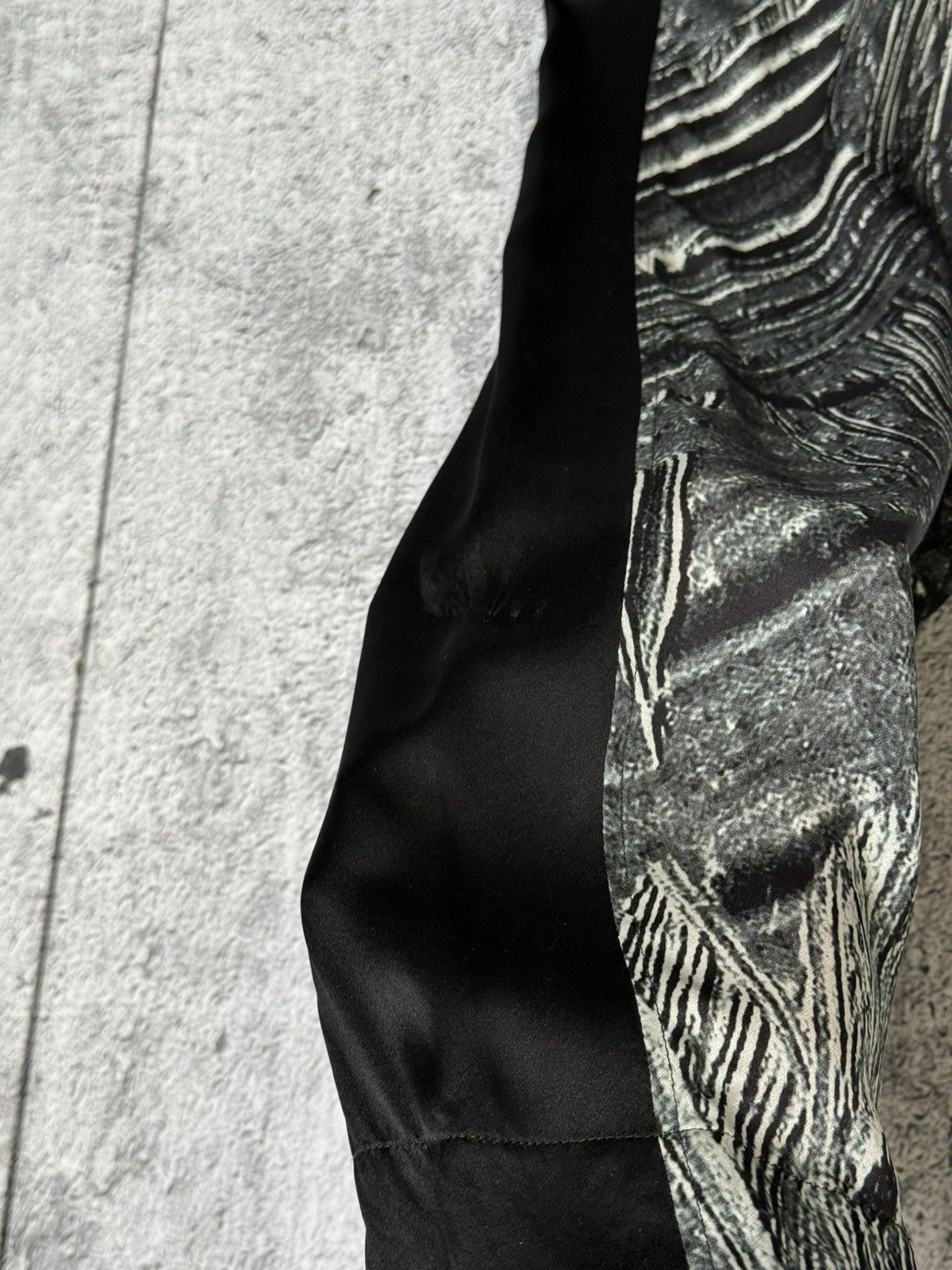 Helmut Lang Helmut Lang Method Silk Brushstroke Printed Drawstring Pants Size 30" / US 8 / IT 44 - 15 Thumbnail