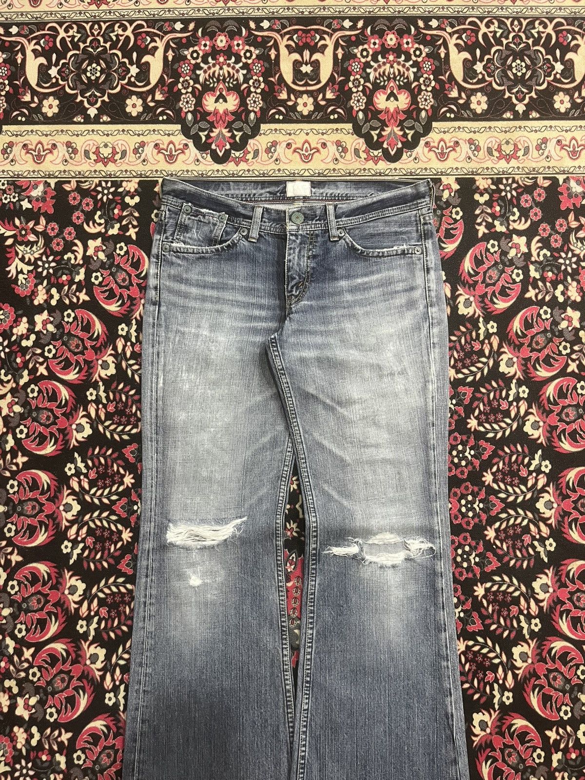 Levi's Vintage Y2K Levi’s Blue Washed Distressed Flare Jeans Size 32" / US 10 / IT 46 - 3 Thumbnail