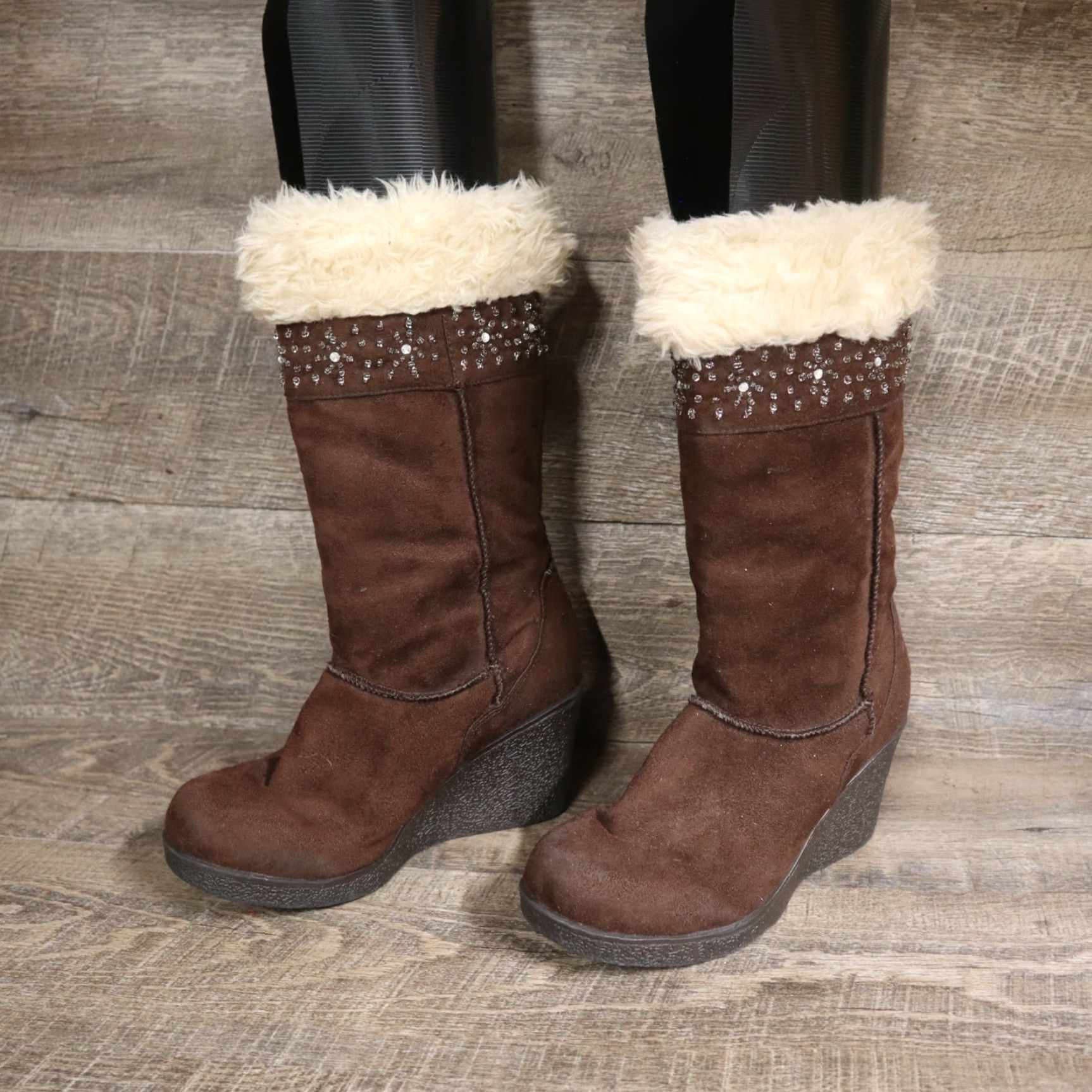 American Eagle Outfitters American Eagle Boots Brown Soft Sued Heel 64546 Women's Size 7 Size US 7 / IT 37 - 2 Thumbnail