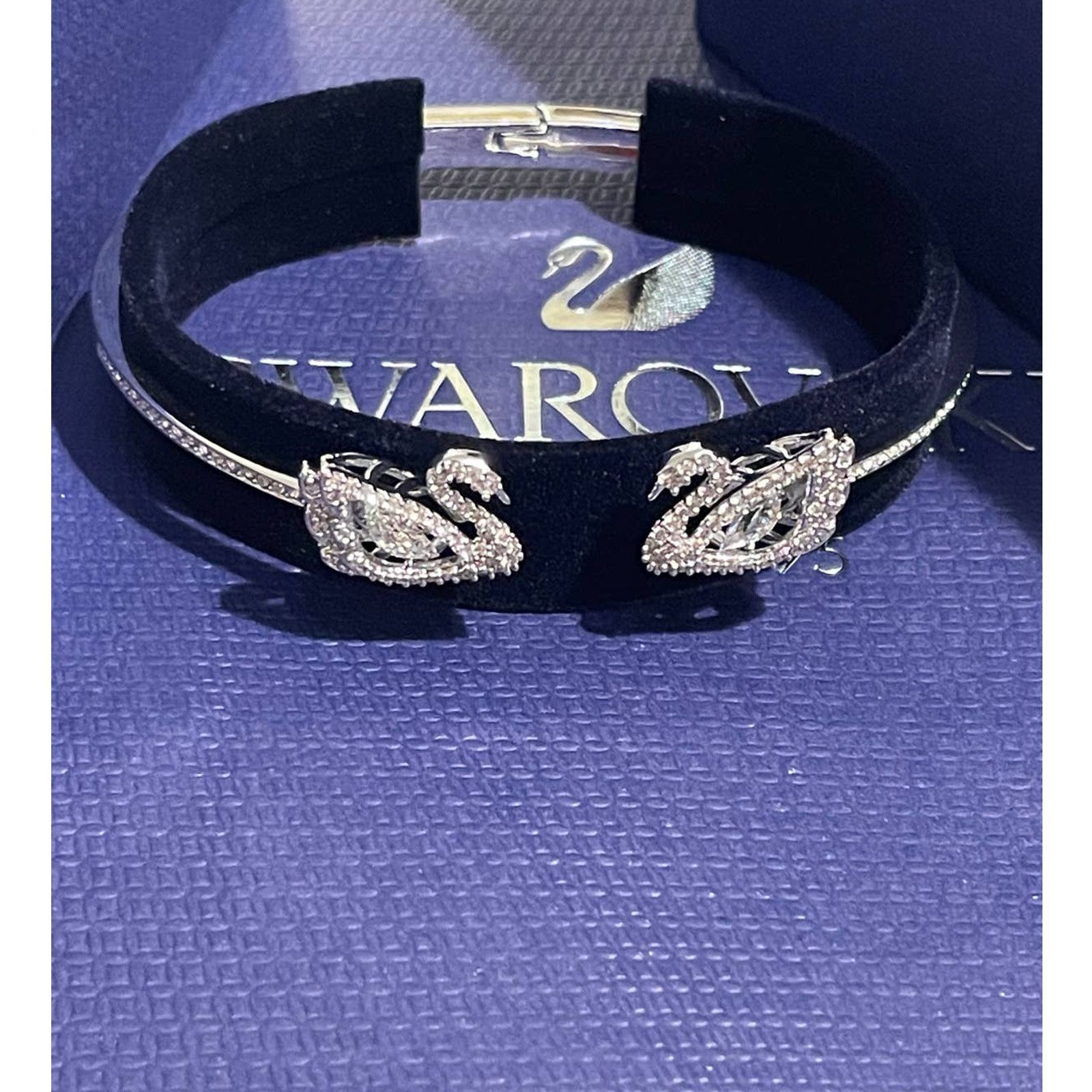 Swarovski Swarovski Dancing Swan Bangle, White, Rhodium plated SIZE M Size ONE SIZE - 3 Thumbnail