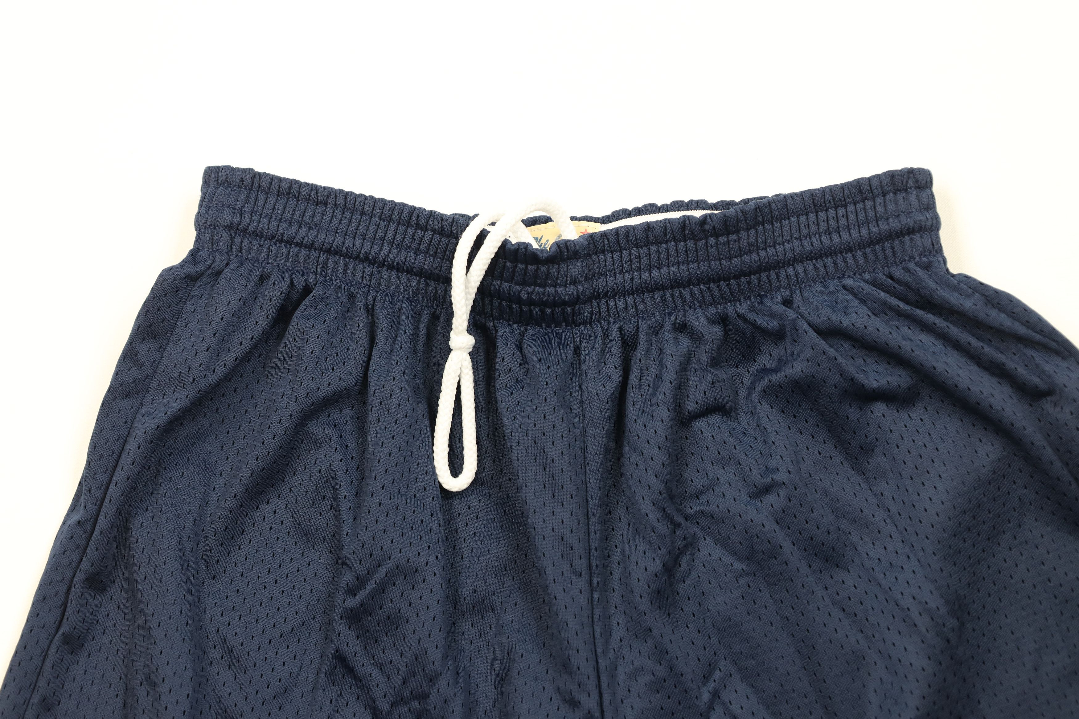 Vintage Vintage 90s Streetwear Gym Basketball Shorts Nylon Blue USA Size US 30 / EU 46 - 2 Thumbnail