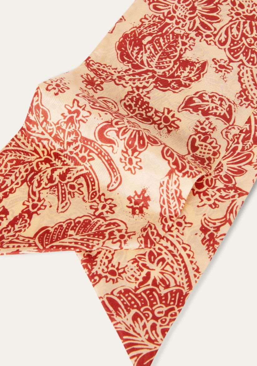 Loro Piana o1srvl11e0325 FAO1676 Size: OS / Scarf in Red & Ivory Size ONE SIZE - 2 Thumbnail
