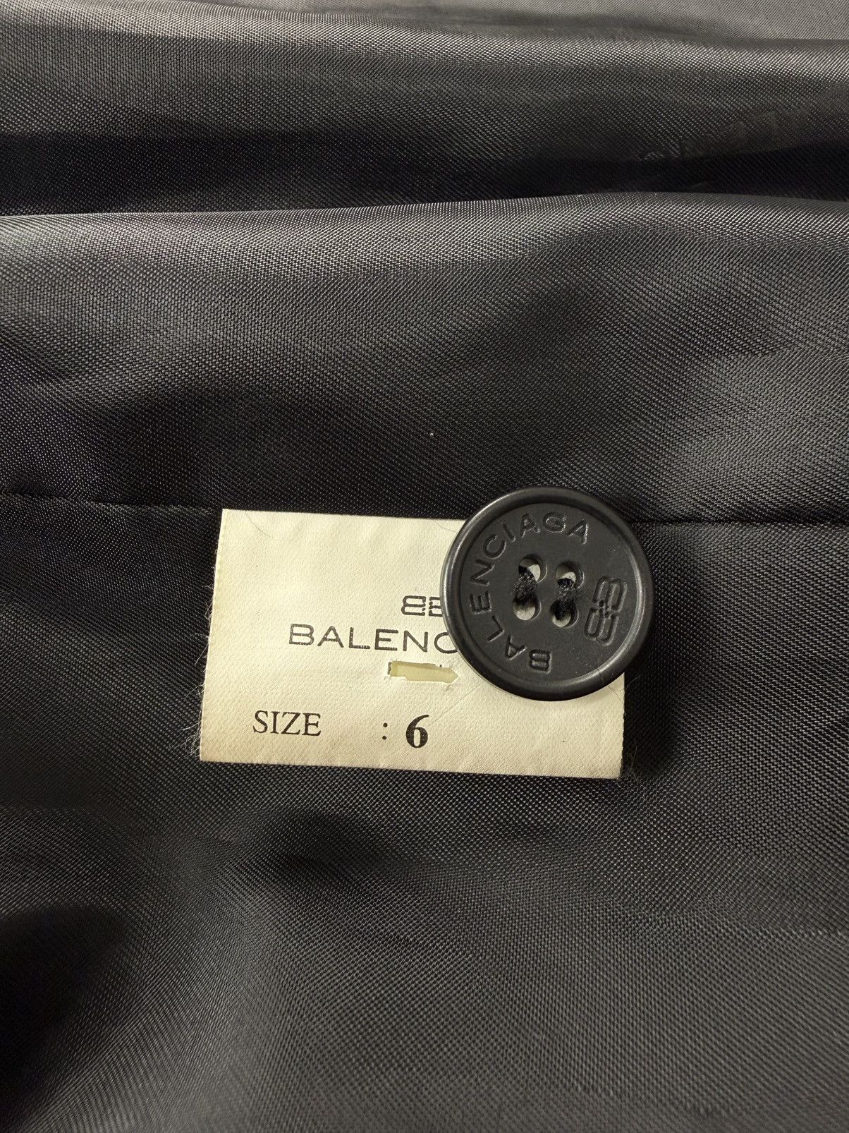 Balenciaga Vintage Balenciaga Buttoned Leather Jacket Size US XL / EU 56 / 4 - 13 Thumbnail