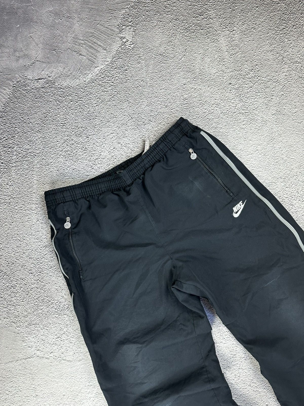 Nike Vintage Nike Track Pants Nylon Drill Baggy Style Y2K SK8 Size US 32 / EU 48 - 4 Thumbnail