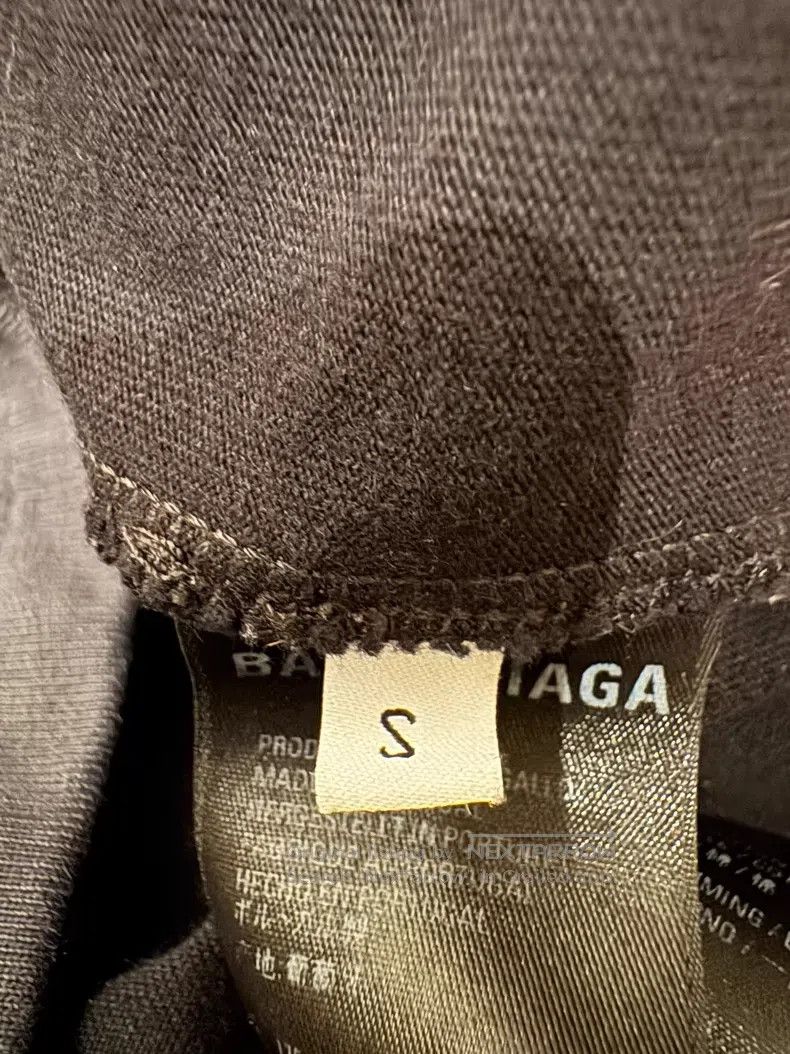 Balenciaga Balenciaga Printed Fake Two-Piece Hooded Sweatshirt Size US S / EU 44-46 / 1 - 6 Thumbnail
