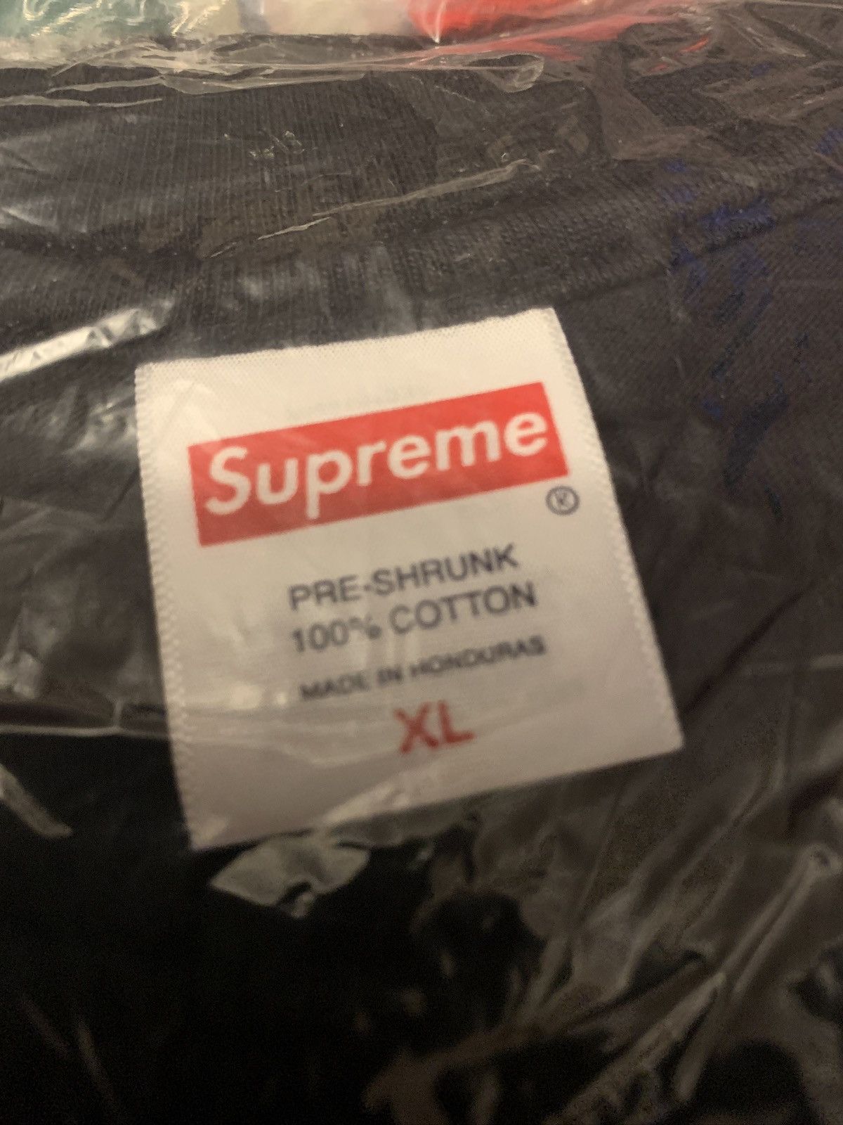 Supreme Supreme Strawberries L/S Tee Size US XL / EU 56 / 4 - 6 Thumbnail