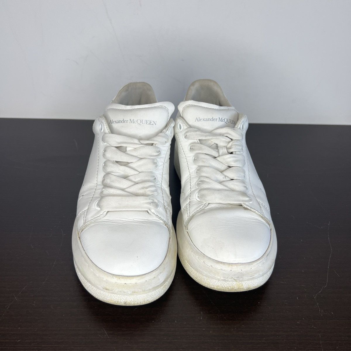 Alexander McQueen Alexander McQueen Oversized sneaker Size US 5 / IT 35 - 3 Thumbnail
