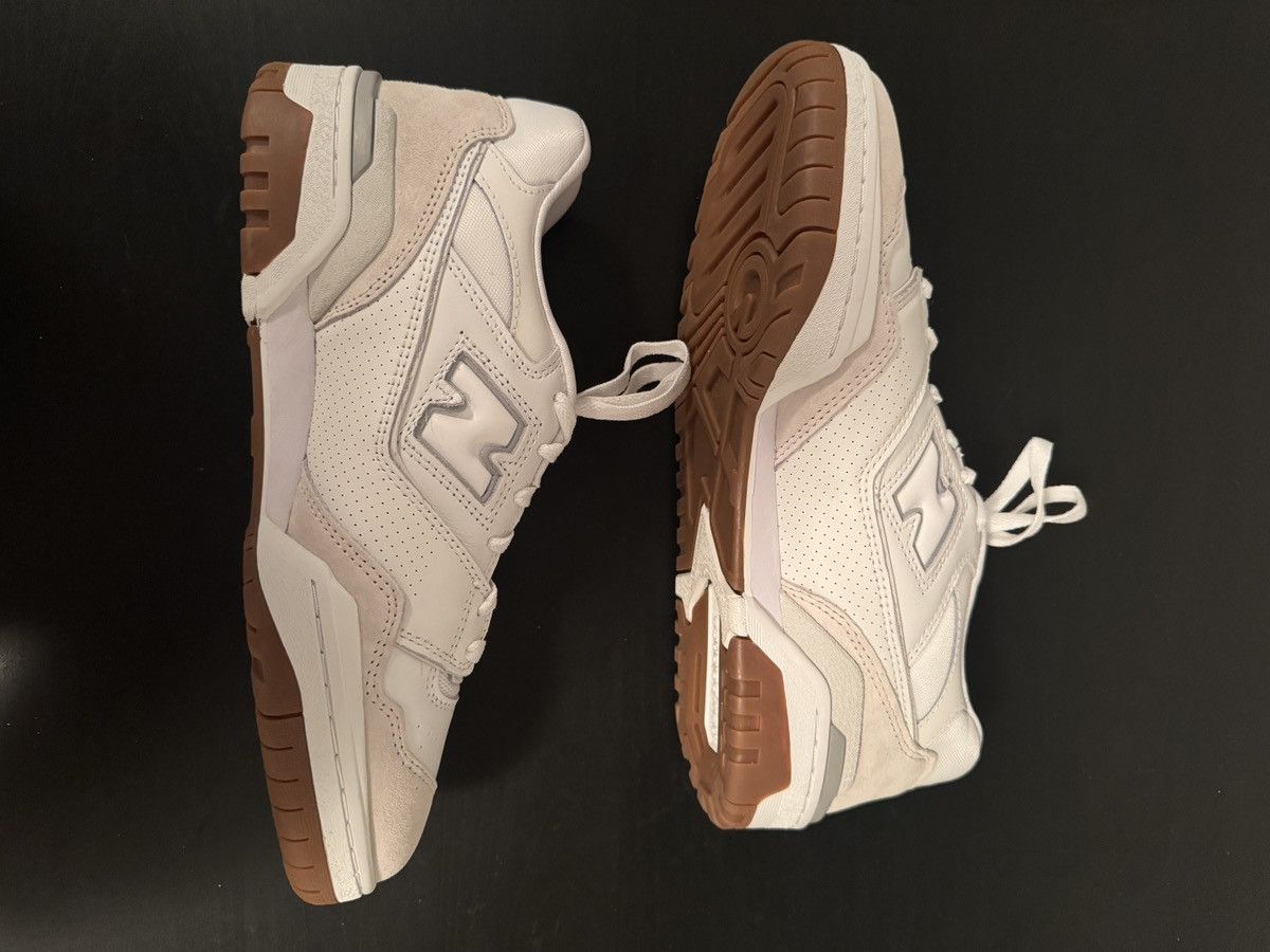 New Balance NEW BALANCE 550 WHITE GUM Size US 9 / EU 42 - 2 Thumbnail