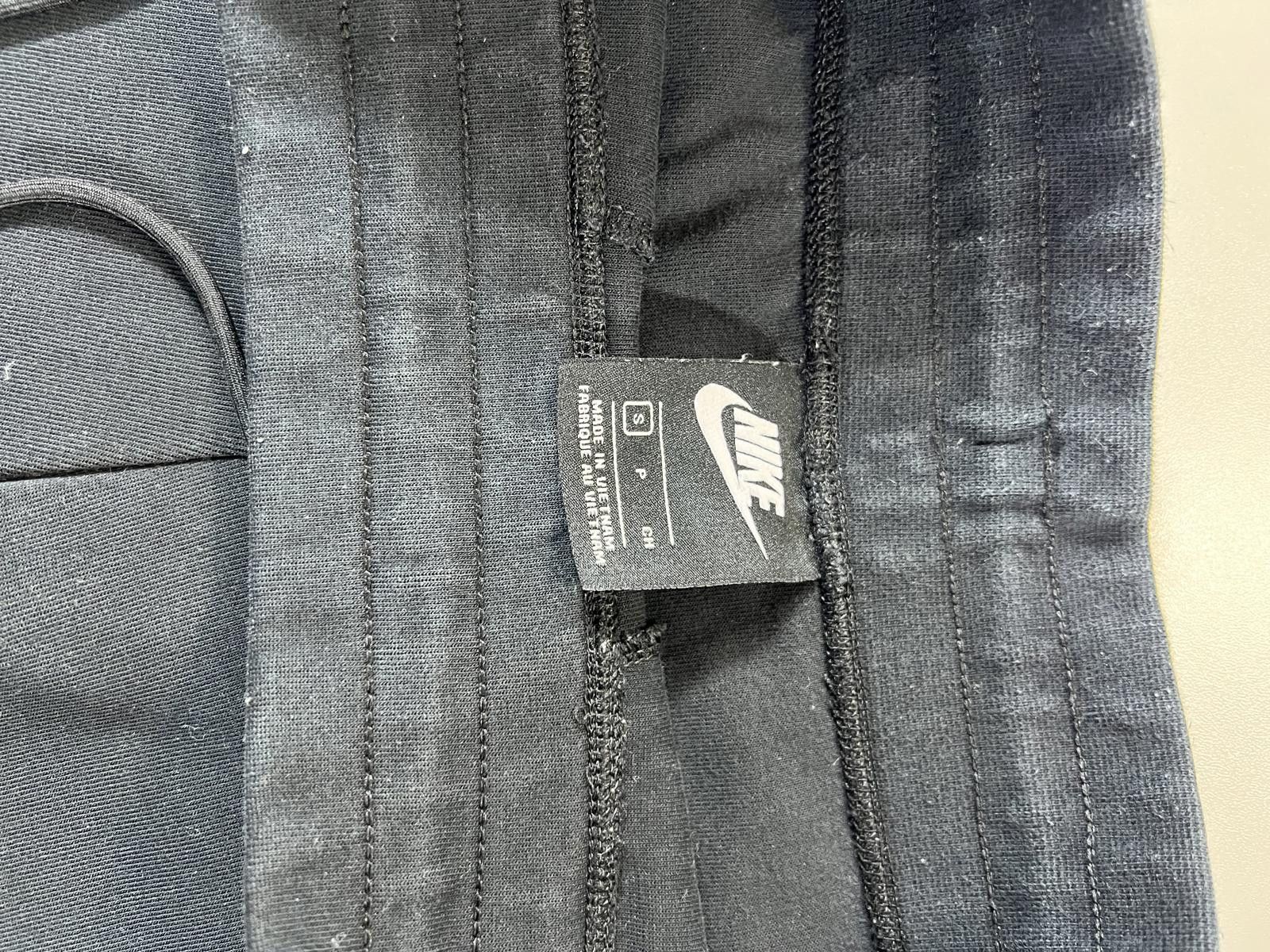 Nike Nike Black Jogger Sweatpants with Reflective Zipper Pocket S Size US 32 / EU 48 - 3 Thumbnail