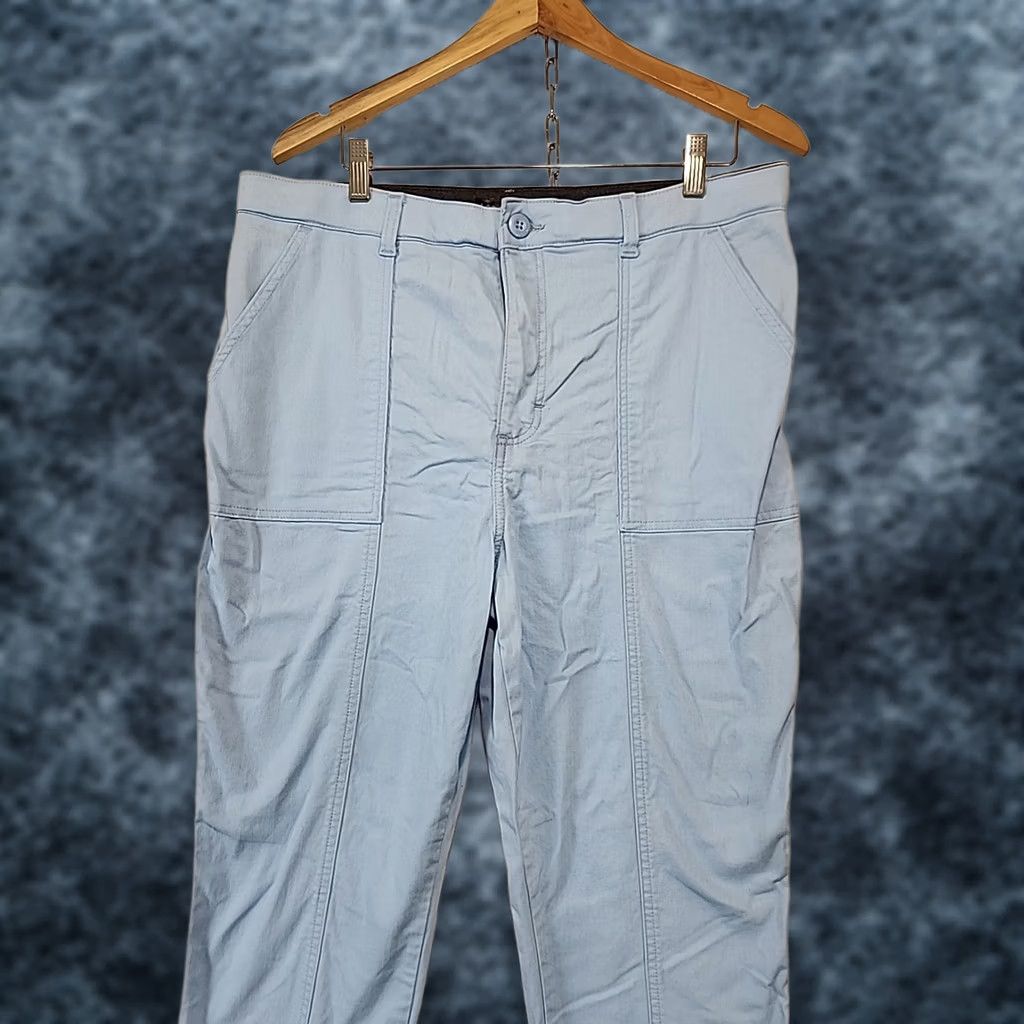 Lee Lee Chino Pants Womens 16 Regular Light Blue High Rise Straight Leg Size 38" / US 16 / IT 52 - 1 Thumbnail