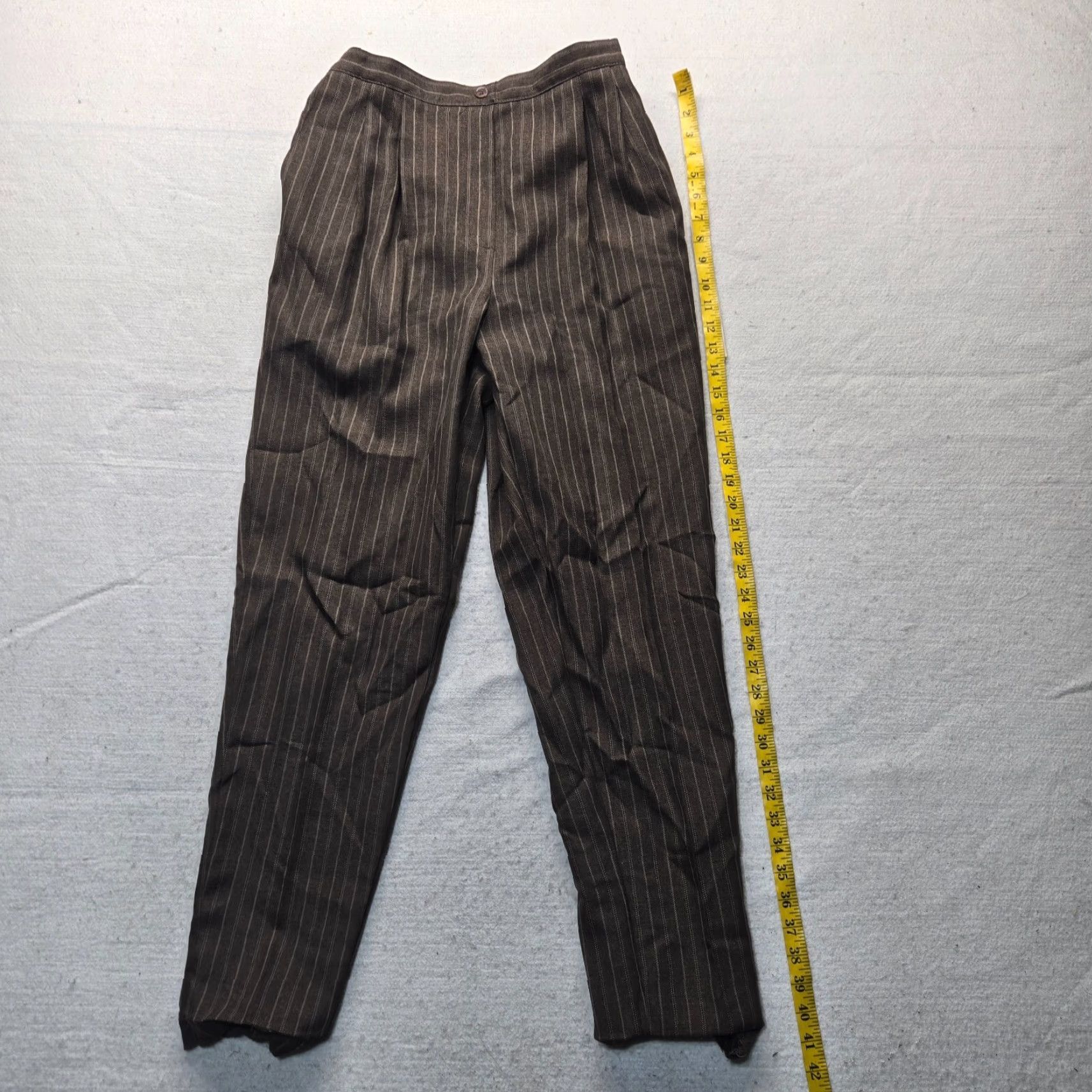 Vintage Alfred Dunner Pants Dress Pants Casual Career Women's Size 14 Brown Striped Elastic Waist Adult Women's Size 36" / US 14 / IT 50 - 7 Thumbnail