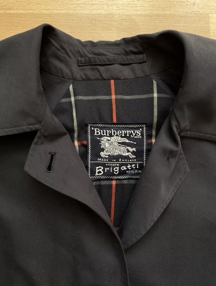 Burberry Burberrys Vintage Burberry Men's Navy Blue Check Trench Coat Size US L / EU 52-54 / 3 - 4 Thumbnail