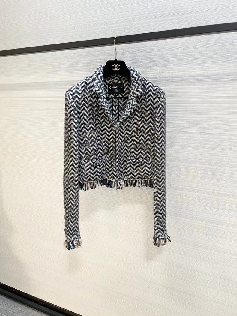 Chanel Chanel Wool Fringed Jacket from Snow Series- DMC Size US M / EU 48-50 / 2 - 1 Thumbnail