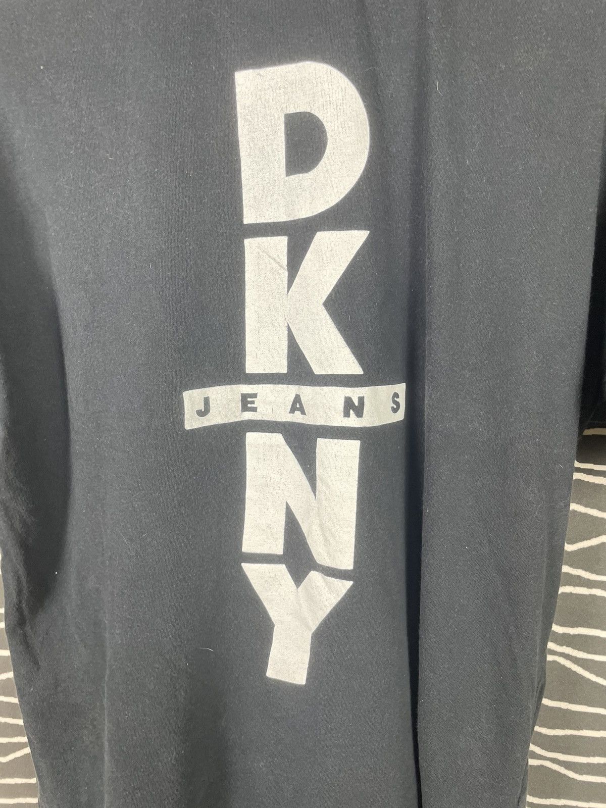 DKNY Vintage DKNY Jeans Tshirt Size US L / EU 52-54 / 3 - 3 Thumbnail