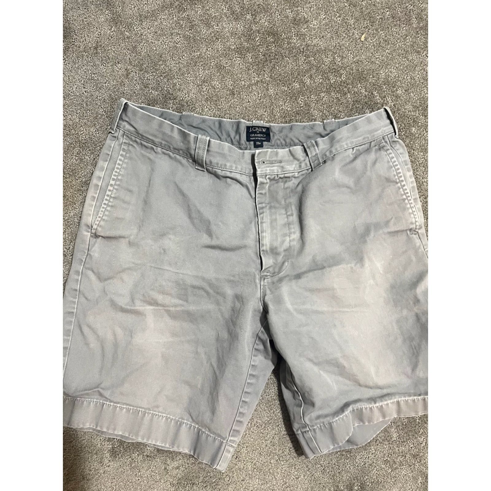 J.Crew J. Crew Men's Gray Solid Flat Front Gramercy Short Size 33 Cargo Pocket Cotton Spandex Belt Loops Inseam 8.5 in Regular Fit Size US 33 - 2 Thumbnail
