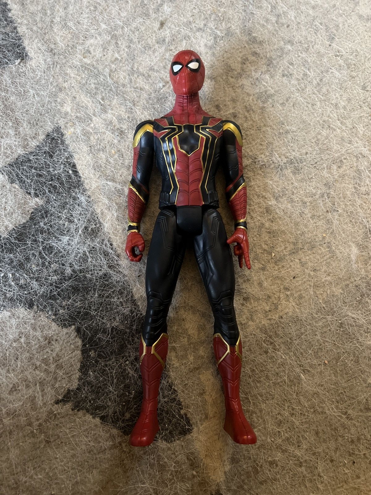 Marvel Comics 2018 Hasbro Marvel Spider-Man Iron Spider Figure Size ONE SIZE - 1 Thumbnail