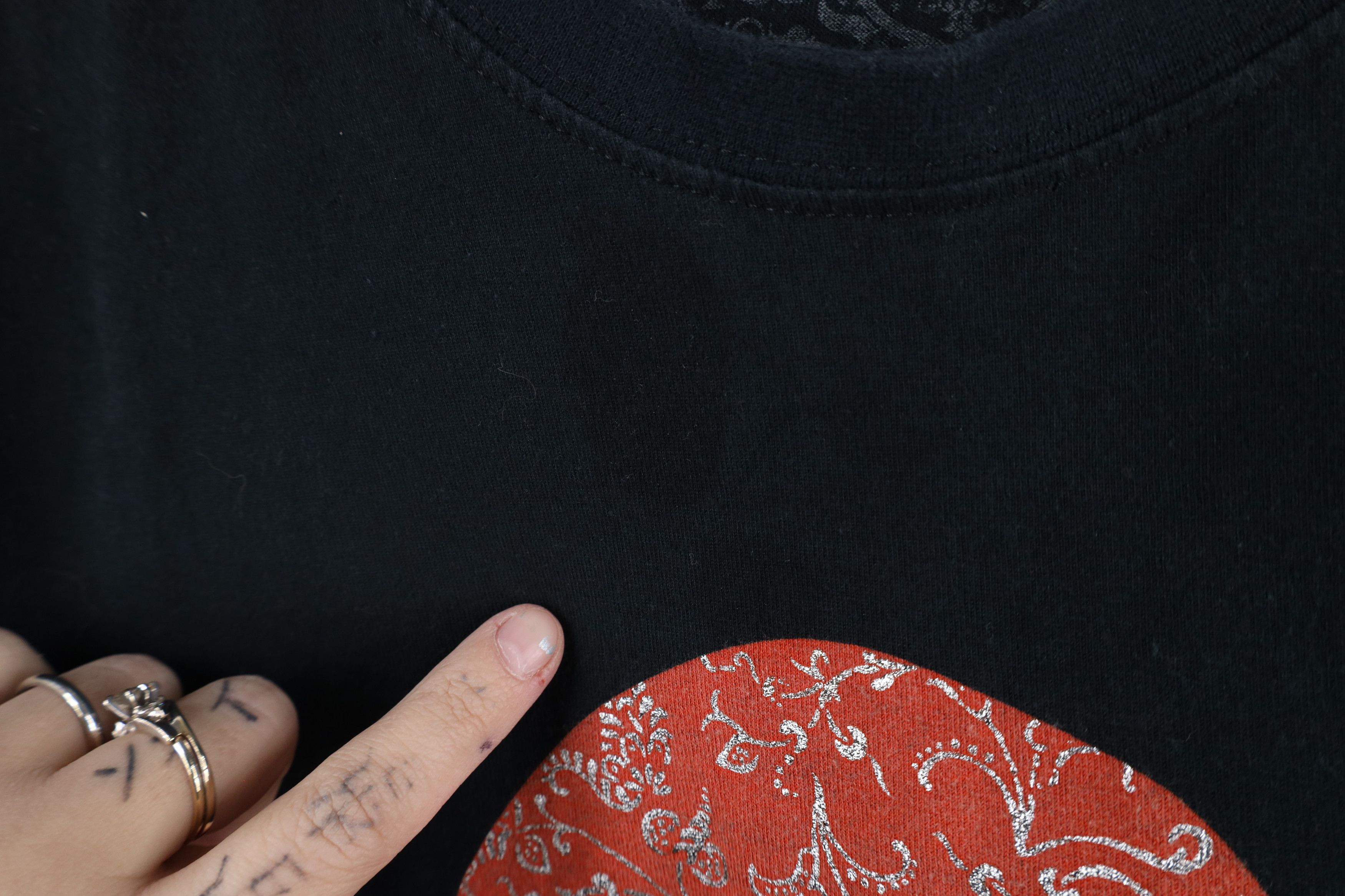 Marc Ecko × Vintage Vintage Marc Ecko Paisley Skull Sword Short Sleeve T-Shirt Size US XL / EU 56 / 4 - 7 Thumbnail