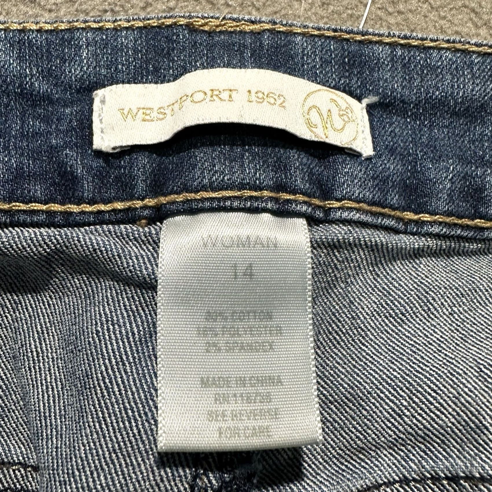 Denime Westport Jeans Womens 14 Blue Denim Striped Pattern Embroidered Relaxed GUC Size 36" / US 14 / IT 50 - 6 Thumbnail