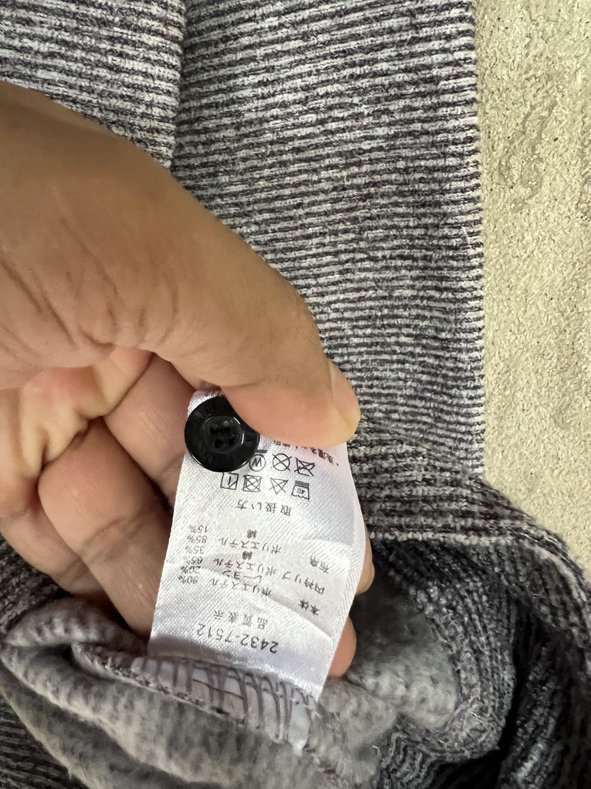 Gianni Valentino × Valentino Vintage Gianni Valentino Small Logo Sweatshirt Size US S / EU 44-46 / 1 - 5 Thumbnail