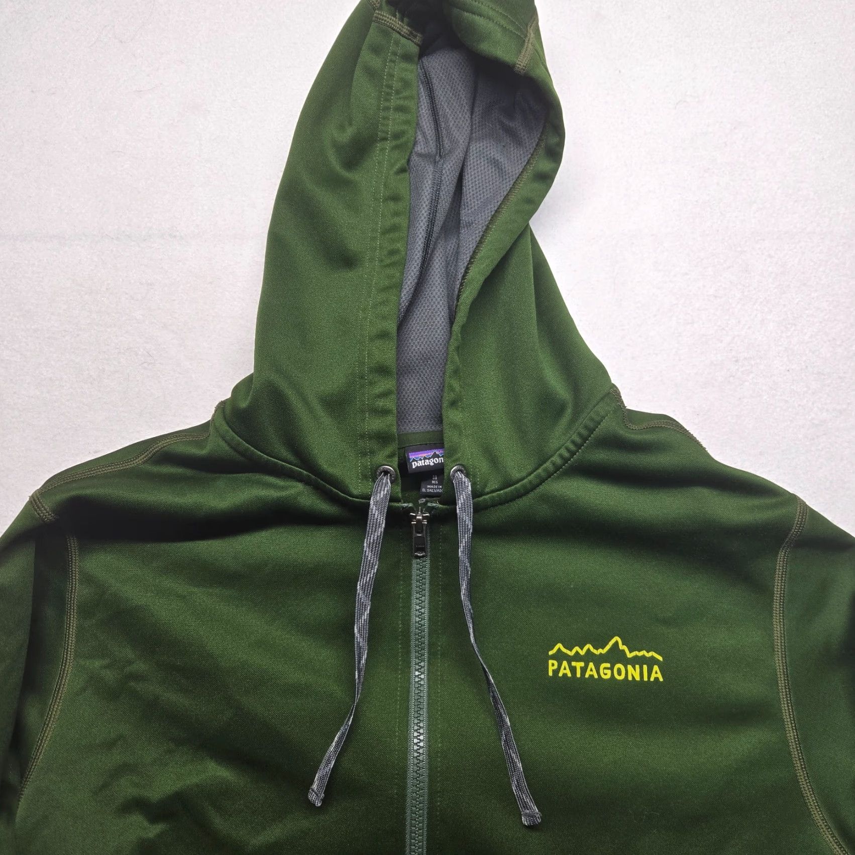 Patagonia Patagonia Hoodie Sweatshirt Green Long Sleeve Women’s M Medium Pullover Activewear Winter Fall Spring Regular Shirt Size M / US 6-8 / IT 42-44 - 3 Thumbnail