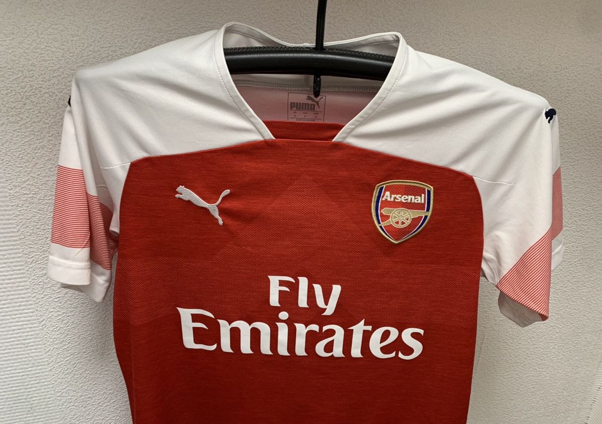Puma Puma Arsenal soccer jersey M sz Size US M / EU 48-50 / 2 - 2 Thumbnail