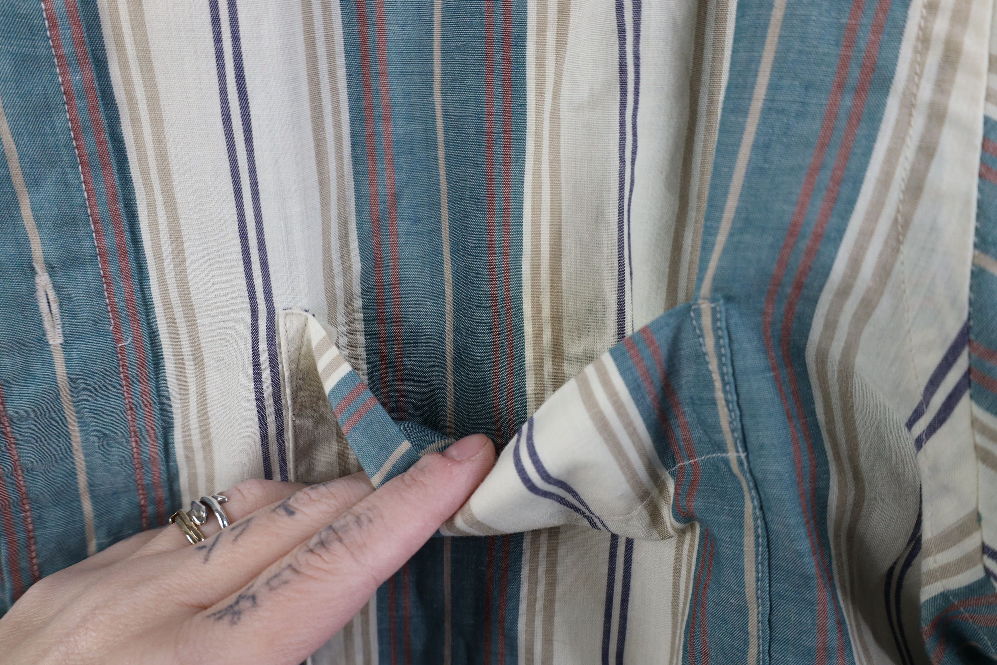 Vintage Vintage 90s Streetwear Block Short Sleeve Button Down Shirt Size US L / EU 52-54 / 3 - 5 Thumbnail