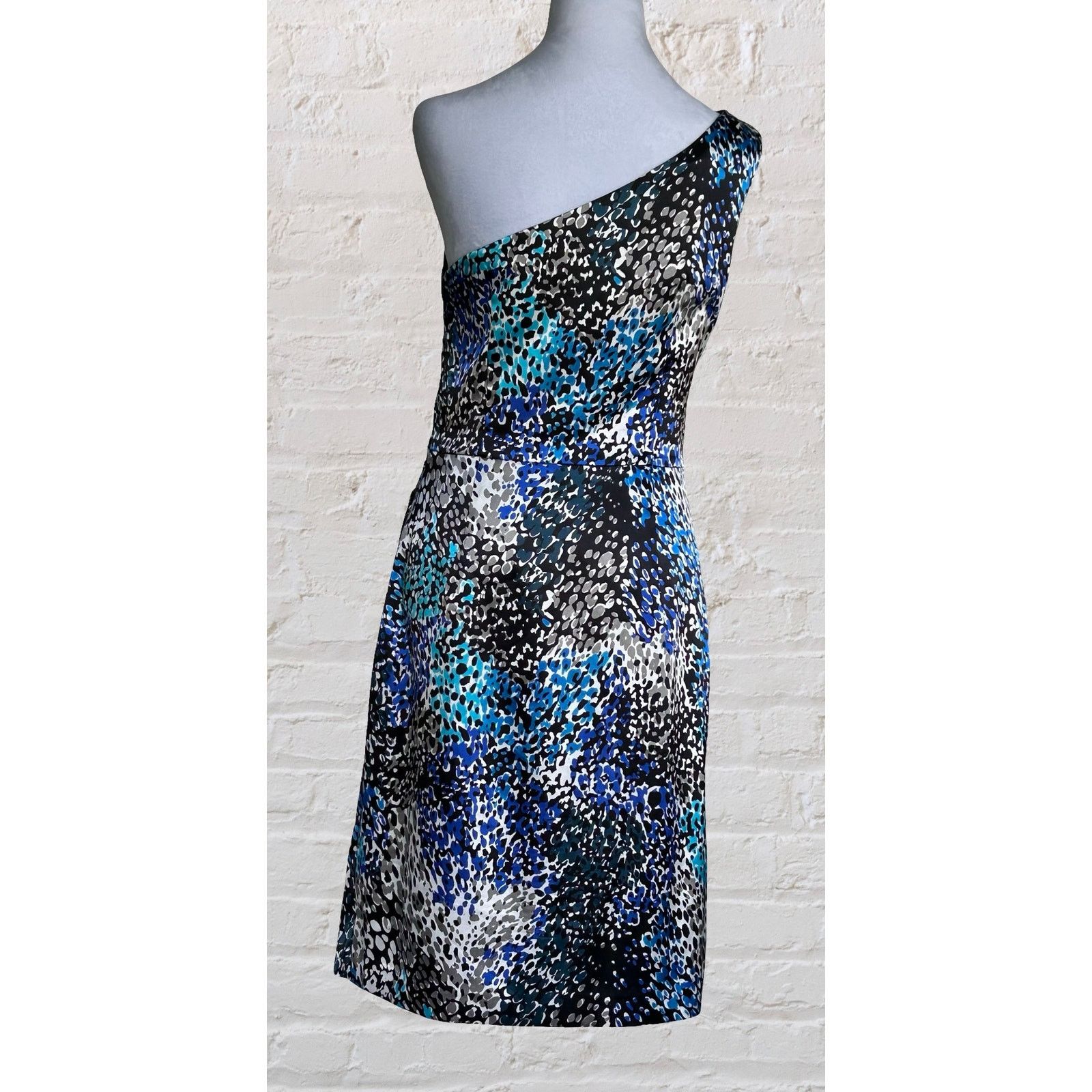 MAGGY LONDON Maggy London Print Ruched One Shoulder Cocktail Dress S 6 8 Size M / US 6-8 / IT 42-44 - 3 Thumbnail