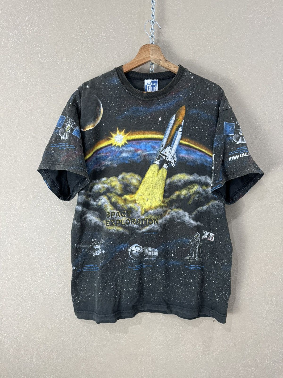 Vintage Space Exploration NASA rare tshirt AOP Vintage Tee Size US L / EU 52-54 / 3 - 1 Thumbnail