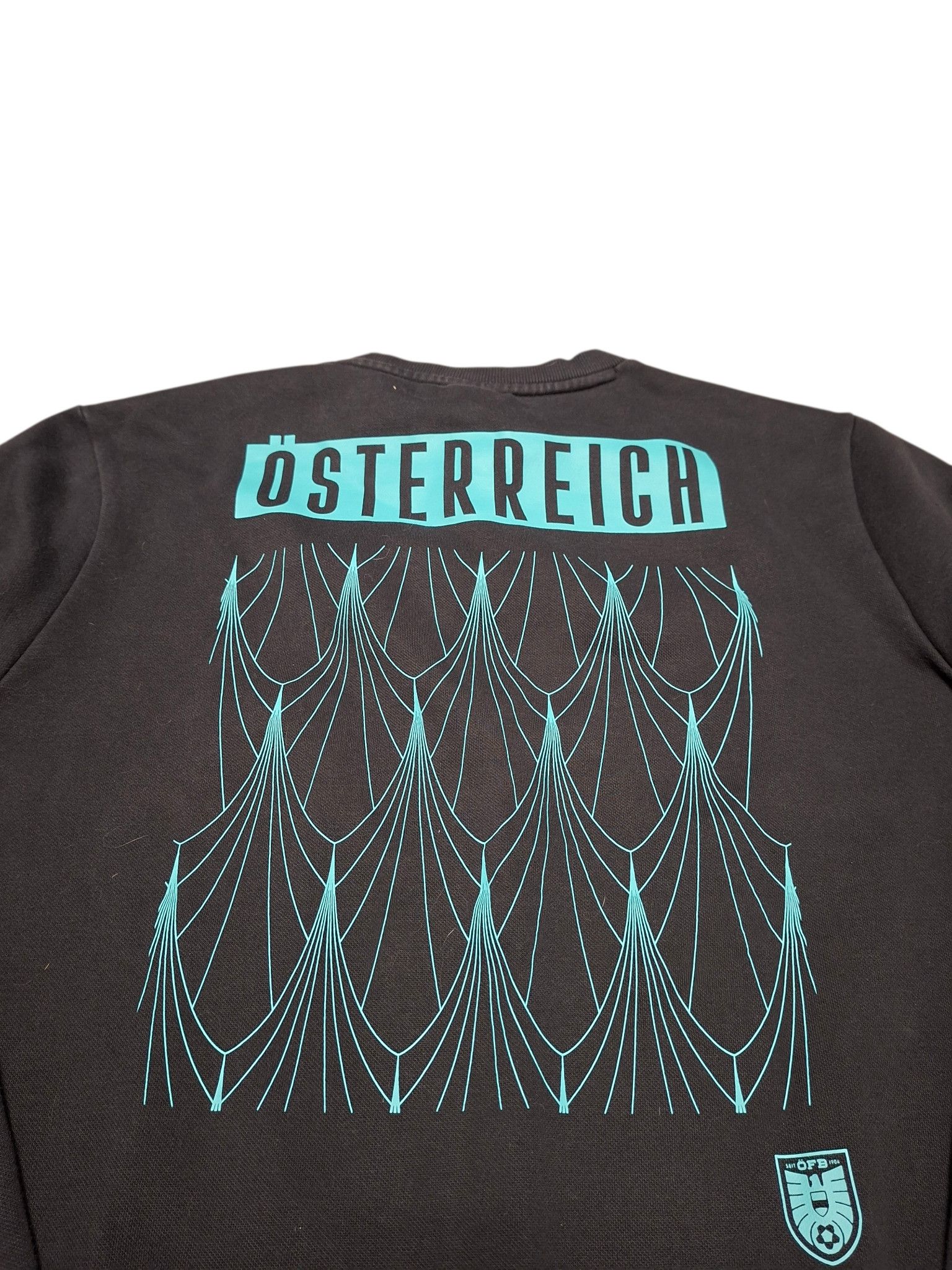 Puma AUSTRIA PUMA OSTERREICH VINTAGE SOCCER SWEATSHIRT Size US L / EU 52-54 / 3 - 2 Thumbnail