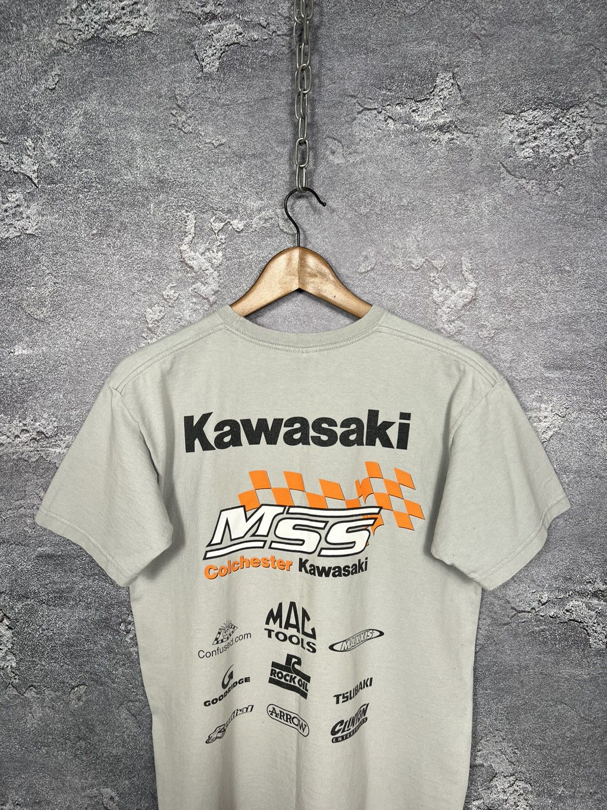 Vintage Vintage 2010 Kawasaki British Superbike Team T-shirt Tee Size US M / EU 48-50 / 2 - 8 Thumbnail