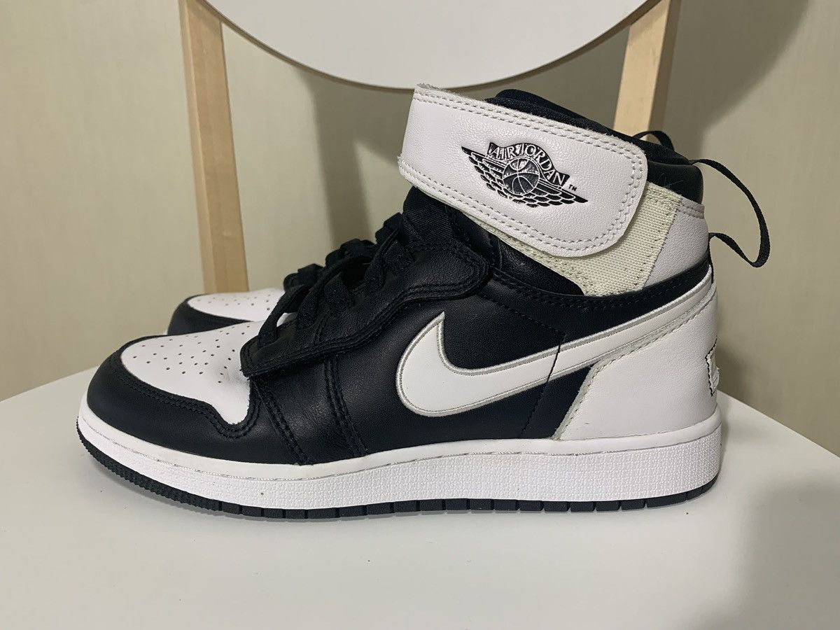 Nike Nike Air Jordan 1 high fly ease black white 6Y Size US 6 / EU 39 - 3 Thumbnail