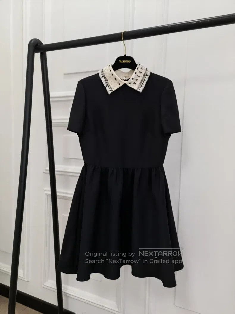 Valentino Valentino Nail beaded silk wool dress Size M / US 6-8 / IT 42-44 - 2 Thumbnail