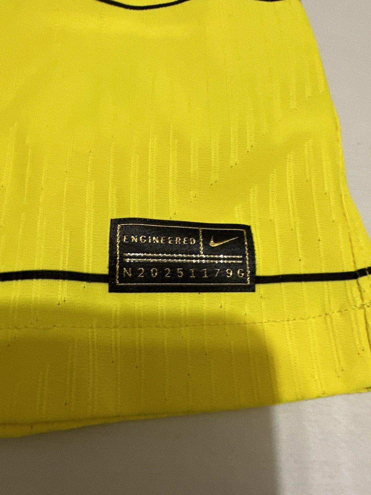 Nike Nike chelsea yellow away jersey Size US L / EU 52-54 / 3 - 5 Thumbnail