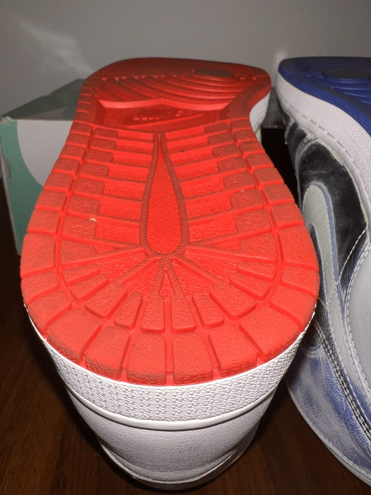 Jordan Brand Jordan 1 SB QS Size US 11 / EU 44 - 16 Thumbnail