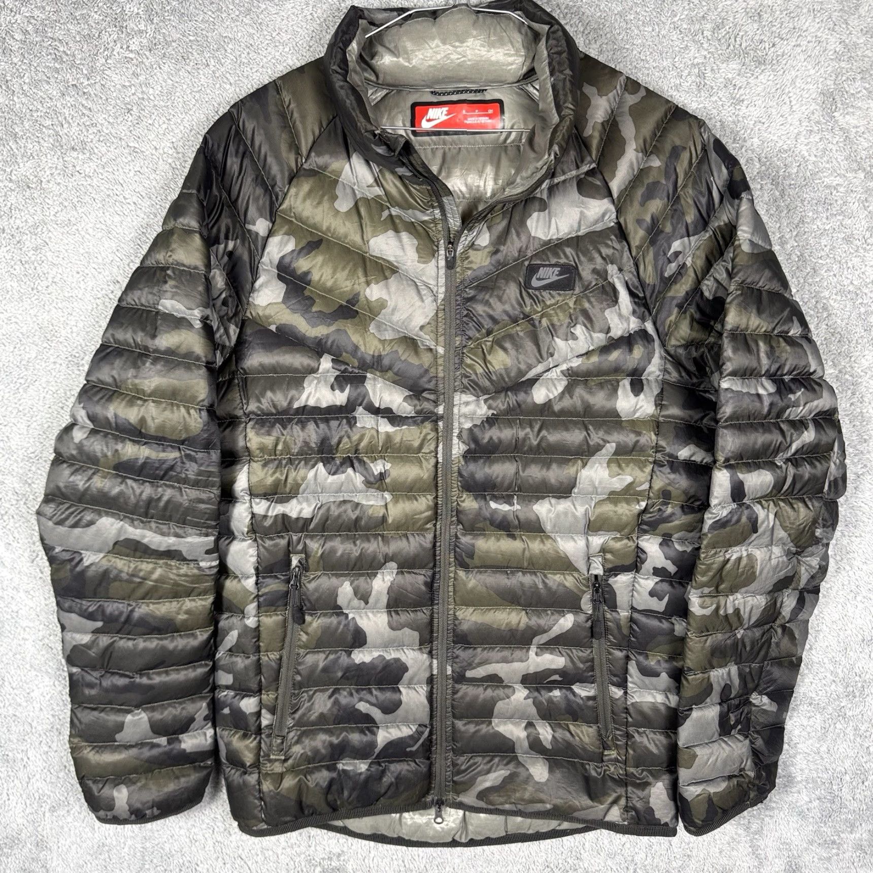 Nike Nike Jacket Men’s S Guild 550 Grey Duck Down Camo Puffer Full Zip Tech Quilted Size US S / EU 44-46 / 1 - 2 Thumbnail