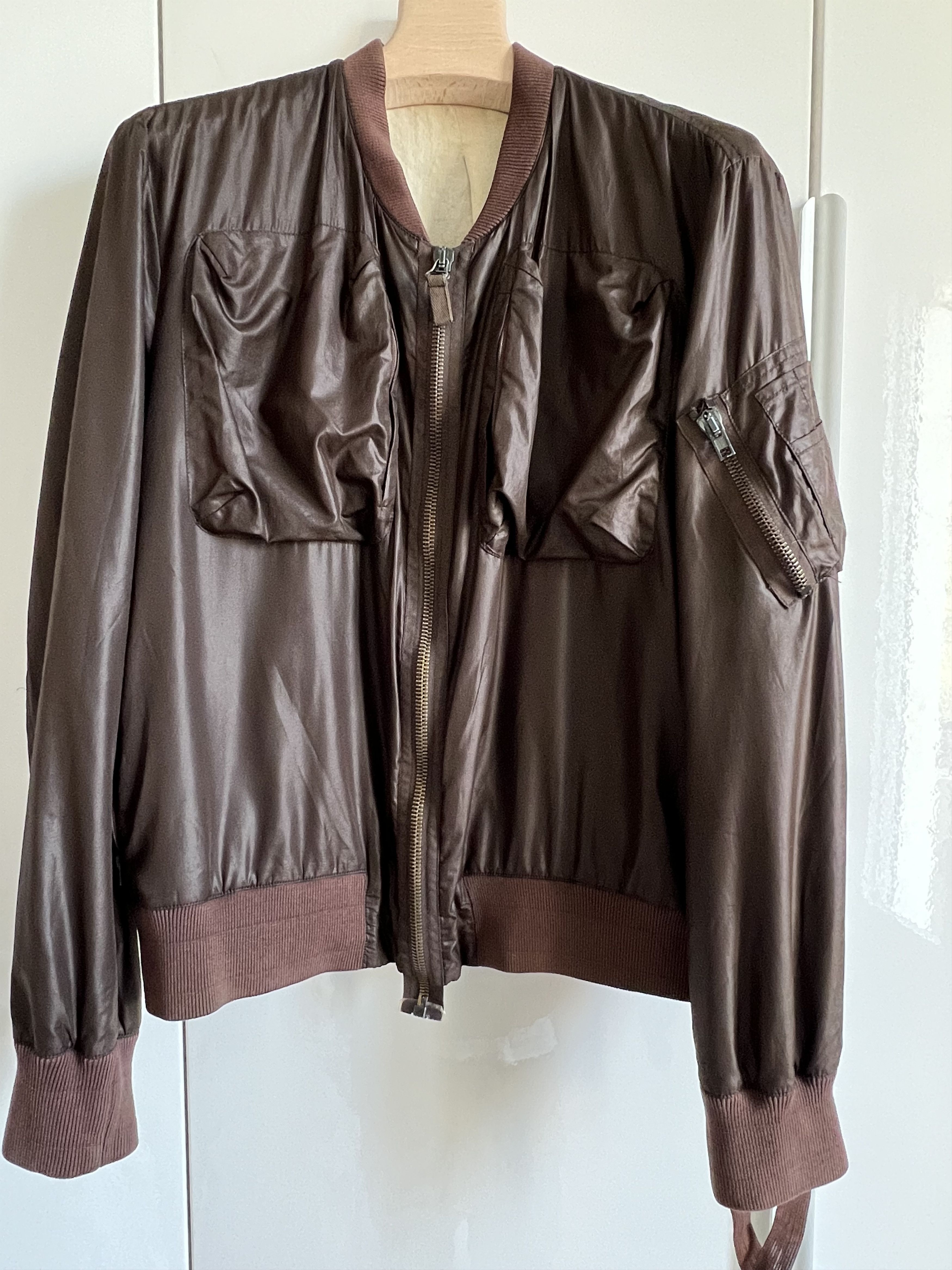 Helmut Lang HELMUT LANG satin cargo pocket bomber made in Italy Size US L / EU 52-54 / 3 - 1 Thumbnail