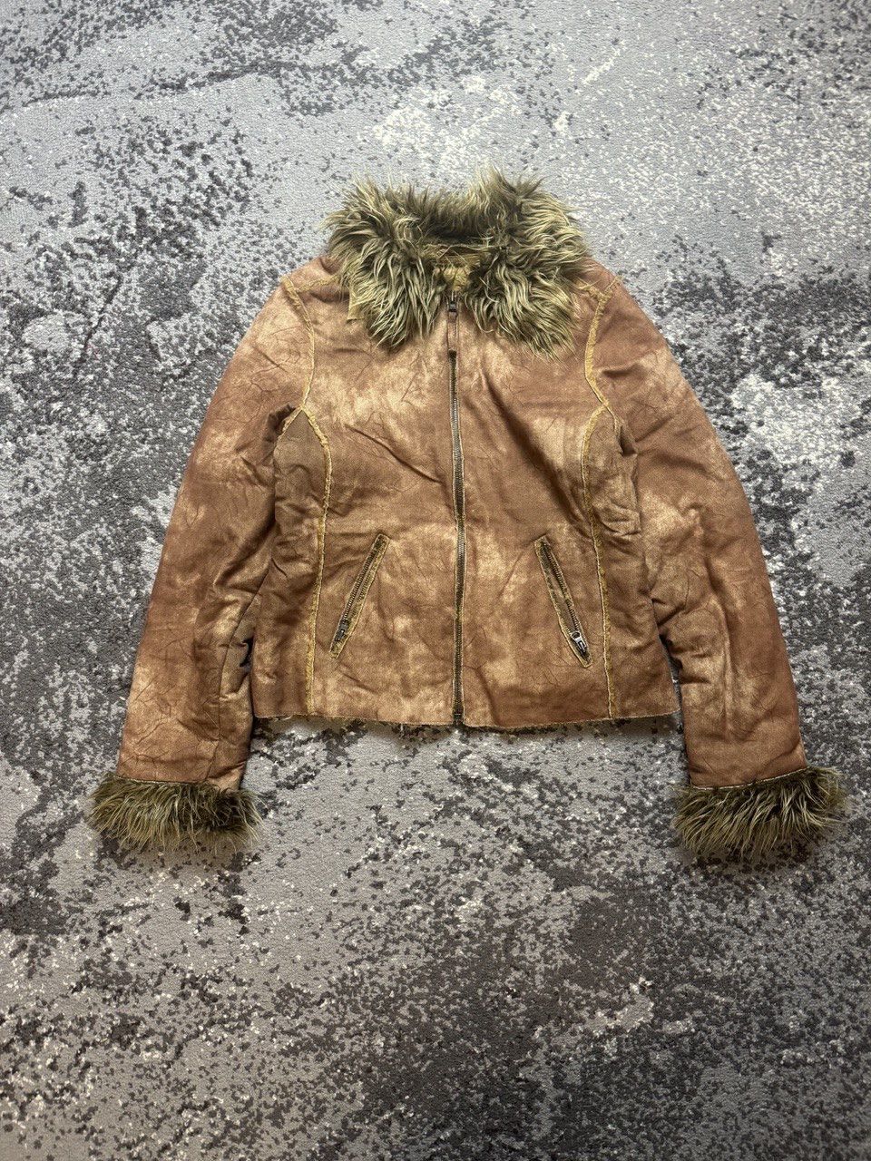 Japanese Brand × Vintage Vintage Y2K Suede Leather Style Fur Faux Collar Sleeve Jack Size US S / EU 44-46 / 1 - 1 Thumbnail