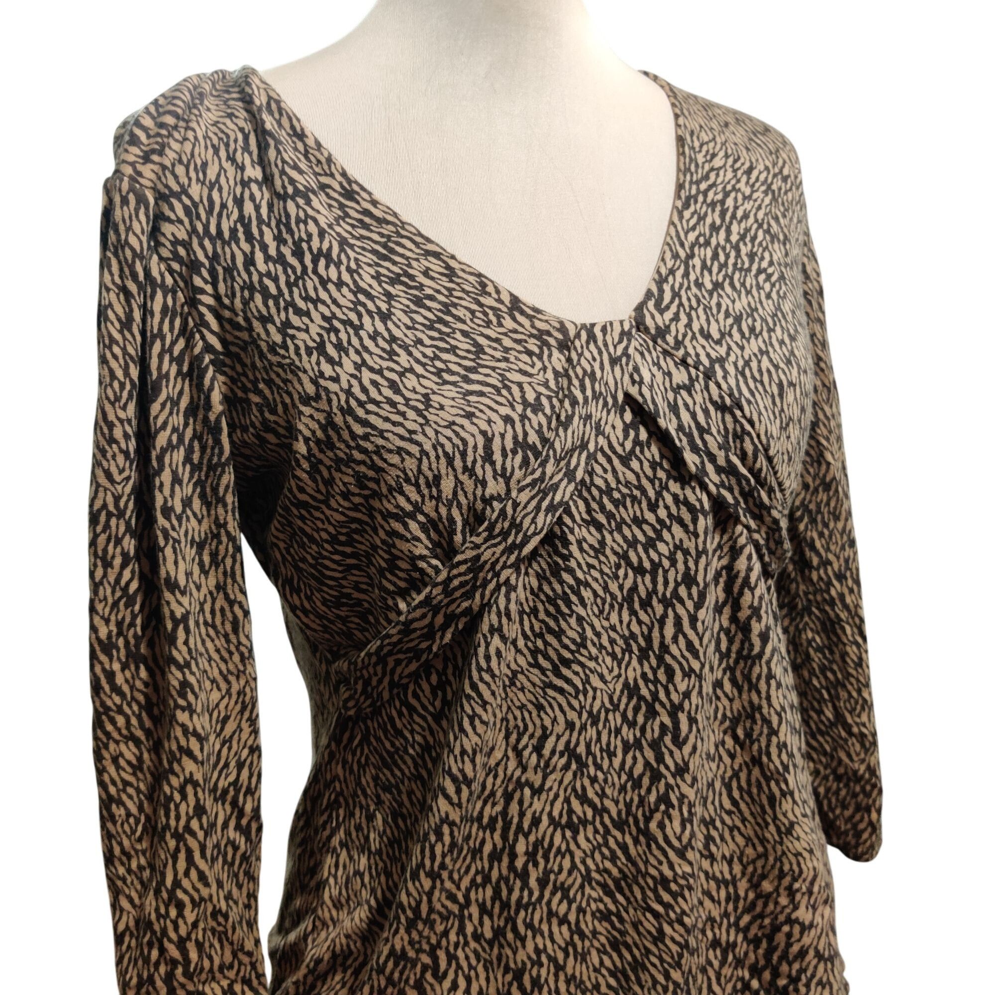 Ann Taylor Ann Taylor M Brown Abstract Print Pleated V Neck Long Sleeve Size M / US 6-8 / IT 42-44 - 2 Thumbnail