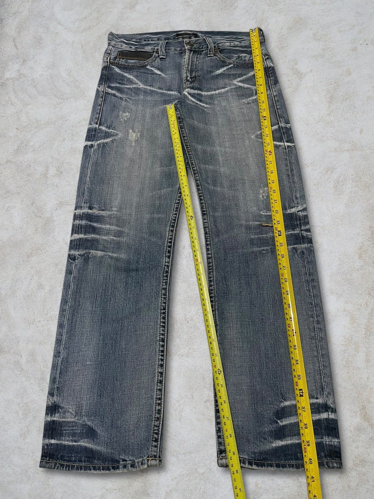 Undercover Vintage Japanese Whisker Wash Buckle Back Ripped Loose Jeans Size US 32 / EU 48 - 19 Thumbnail