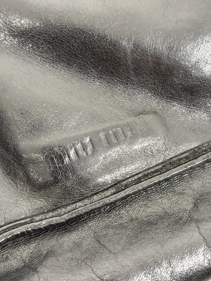 Miu Miu 1990s Miu Miu Black Minimalist Leather Messenger Bag Size ONE SIZE - 9 Thumbnail