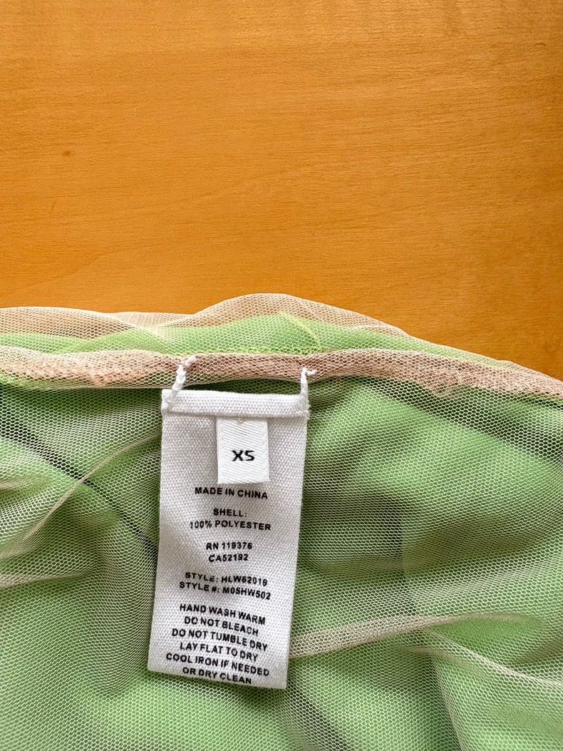Helmut Lang HELMUT LANG The woman wore an asymmetrical short-sleeved T Size XS / US 0-2 / IT 36-38 - 6 Thumbnail
