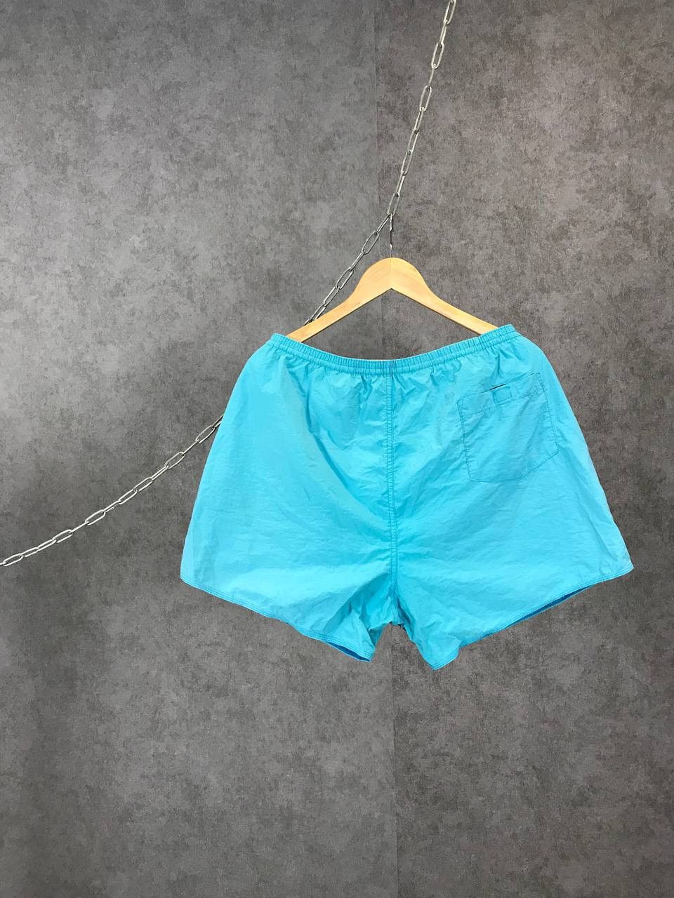 Vintage Nike swoosh streetwear vintage nylon shorts Size US 36 / EU 52 - 6 Thumbnail
