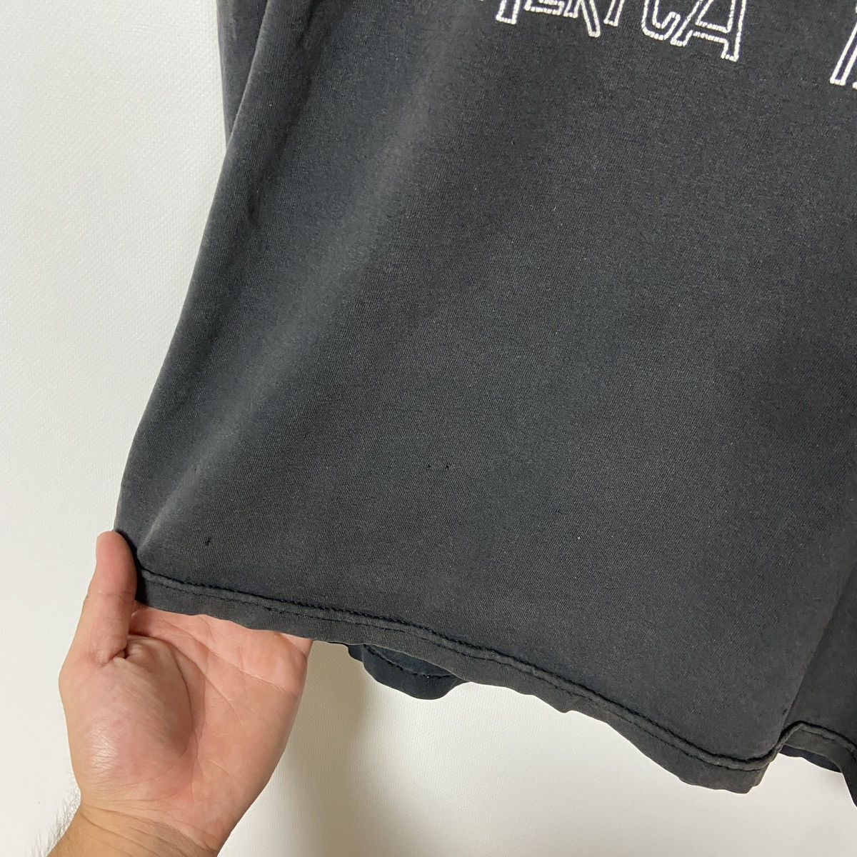 Led Zeppelin Vintage 00s Led Zeppelin Sun Faded tee y2k United States og Size US L / EU 52-54 / 3 - 7 Thumbnail