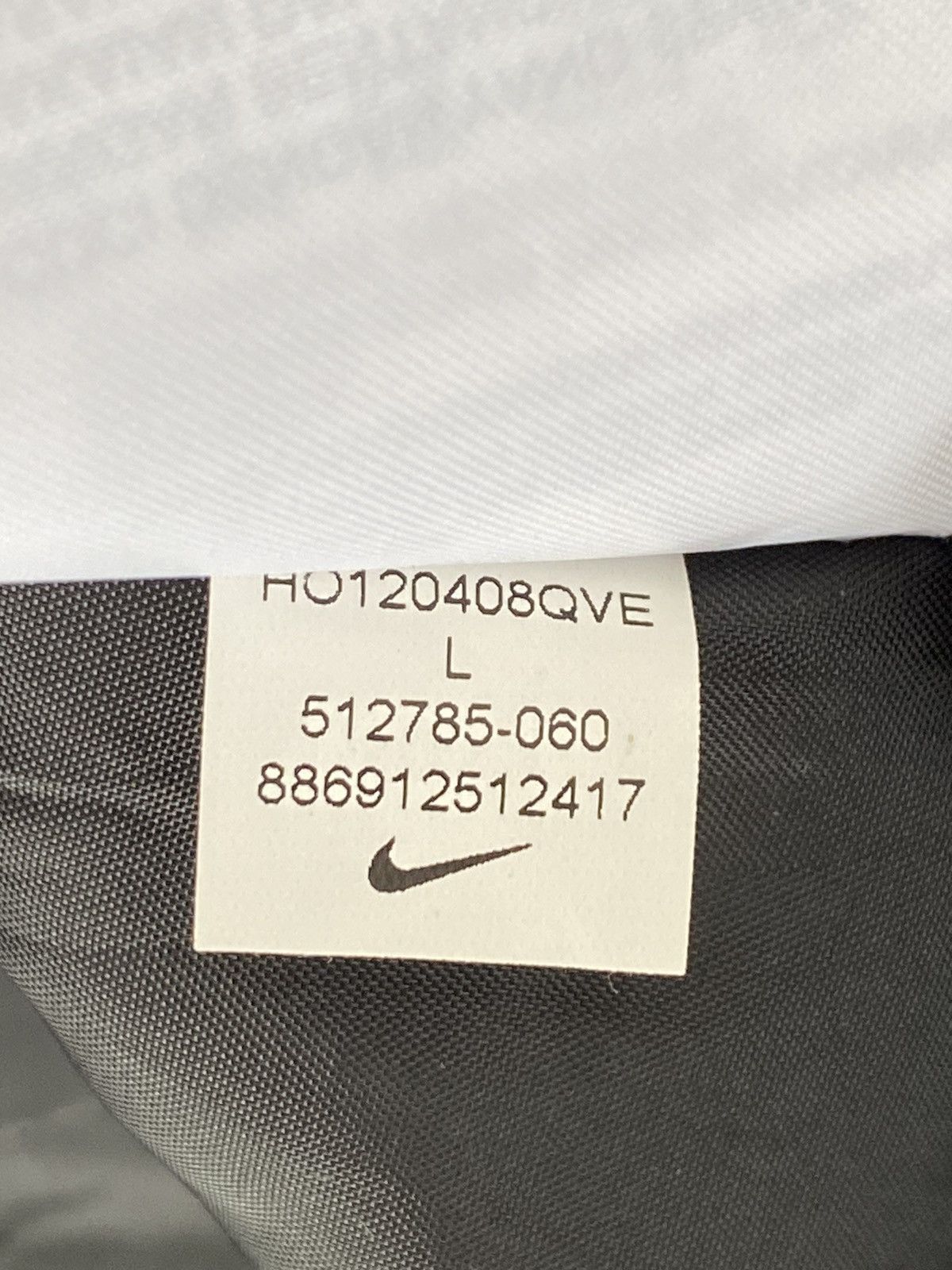 Nike NIKE Training Club Parka Puffer Hoodie Jacket (L) Size US L / EU 52-54 / 3 - 17 Thumbnail