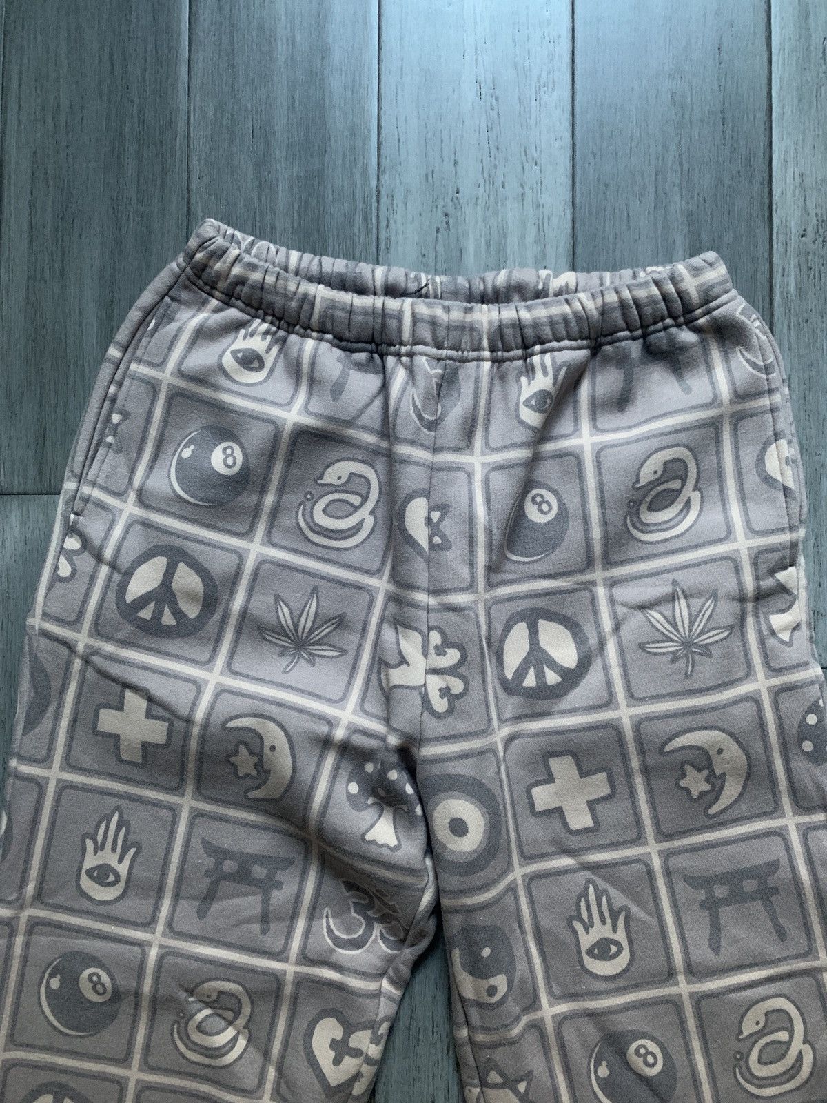 Sundae School Symbols Sweatpants Size US 30 / EU 46 - 2 Thumbnail