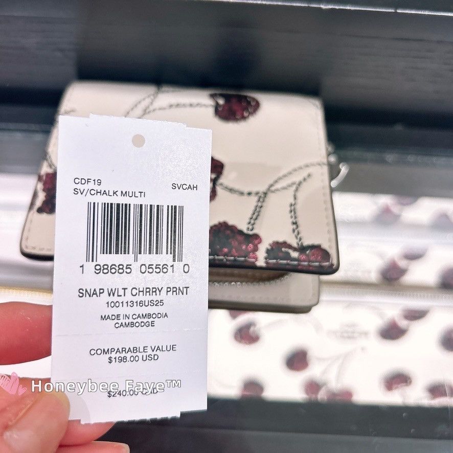 Coach Snap Wallet With Cherry Print CDF19 Size ONE SIZE - 5 Thumbnail