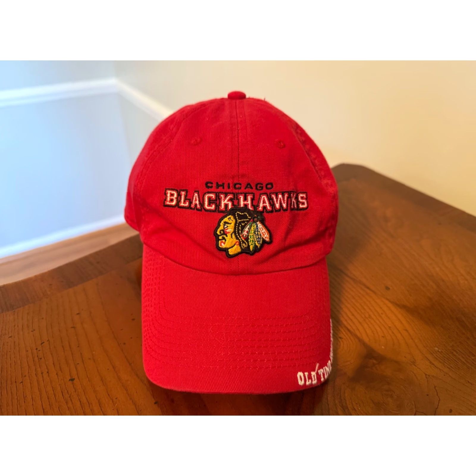 Vintage Old Time Hockey Hat Chicago Blackhawks Red Strapback EUC - Men Adjustable Baseball Cap, Red, Vintage? Size ONE SIZE - 2 Thumbnail