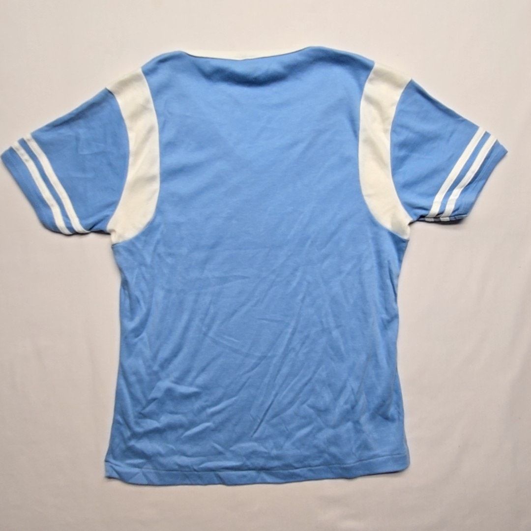 Vintage Vintage Montana Graphic Tee Le Riche Blue White L Shirt Size L / US 10 / IT 46 - 7 Thumbnail