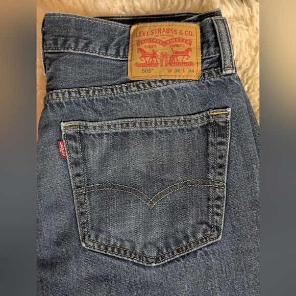 Levi's Vintage Clothing Vintage Levi 505 Straight Leg Blue Jeans 90s Mens Distressed Size US 36 / EU 52 - 3 Thumbnail