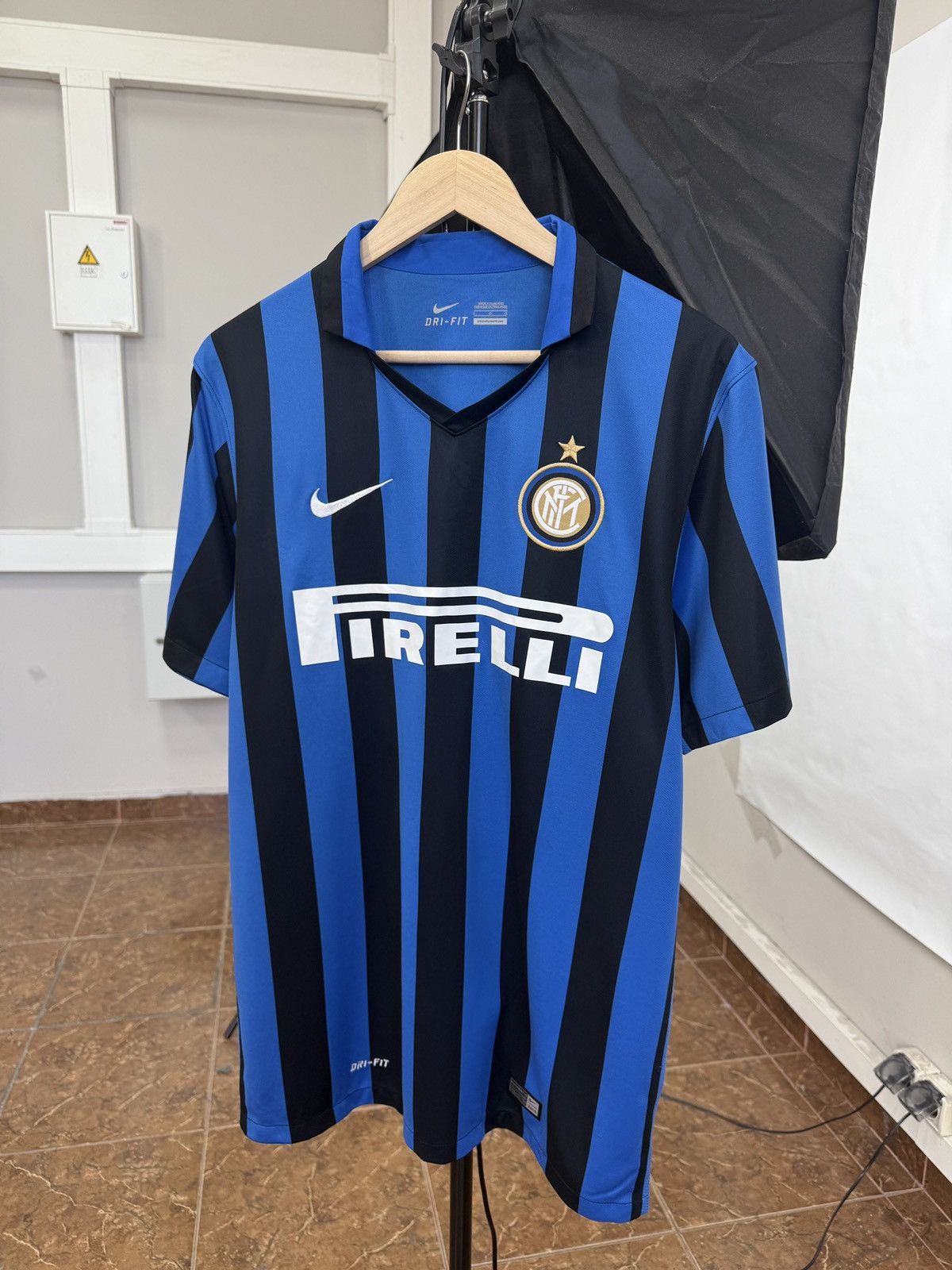 Nike 🇮🇹 2016 Nike Inter Milan Soccer Jersey Home Shirt Soccer Size US L / EU 52-54 / 3 - 1 Thumbnail